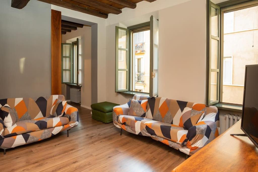 Appartamento Roma 55 มานโตวา ภายนอก รูปภาพ