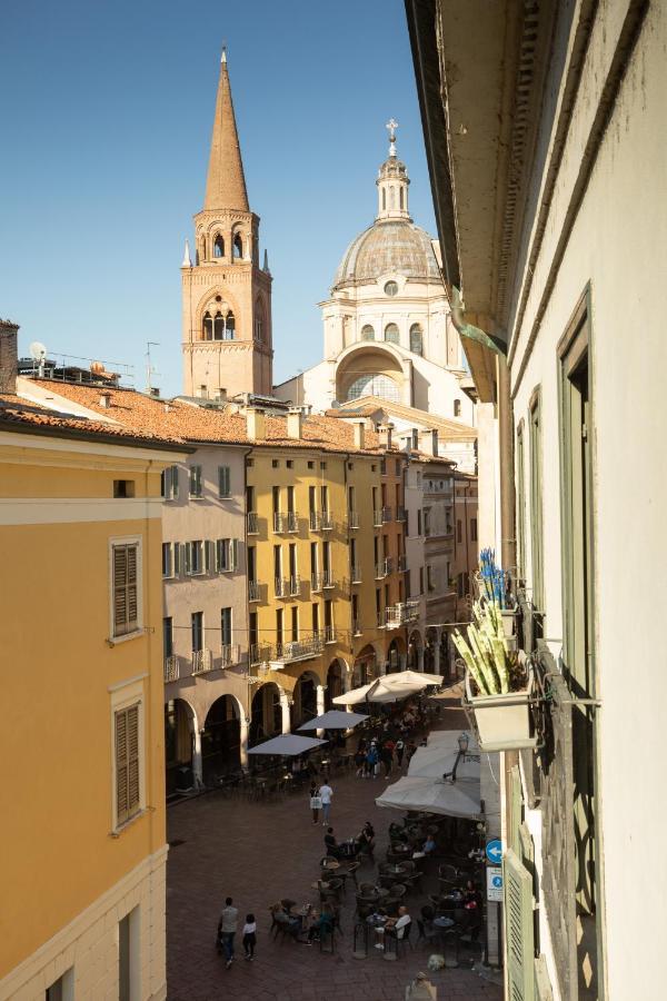 Appartamento Roma 55 มานโตวา ภายนอก รูปภาพ